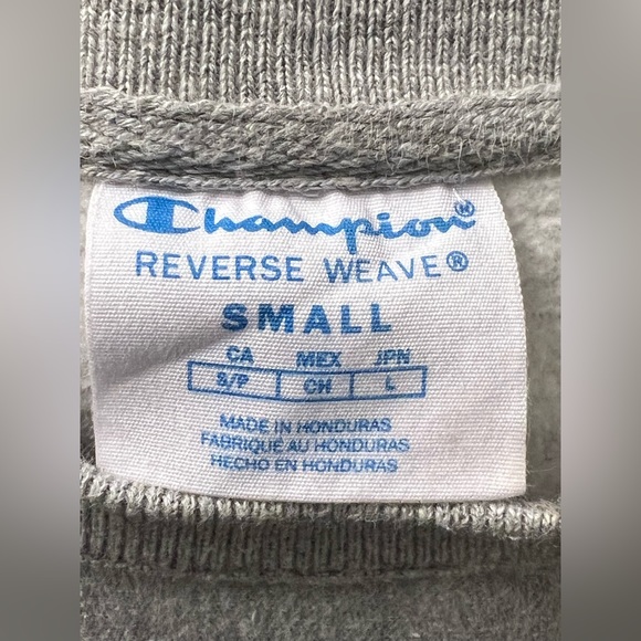 Champion Reverse Weave Crewneck Sweatshirt Women’s Small - Picture 3 of 4